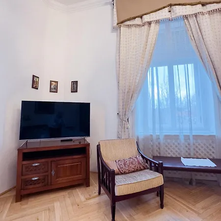 Buda Castle View Grand Apartment