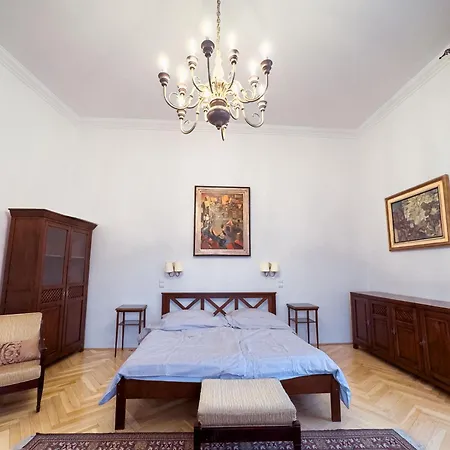 Apartment Buda Castle View Grand