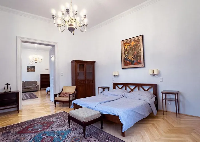 Buda Castle View Grand Apartament